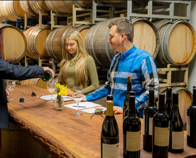 What to Expect During a Wine Tasting in Healdsburg